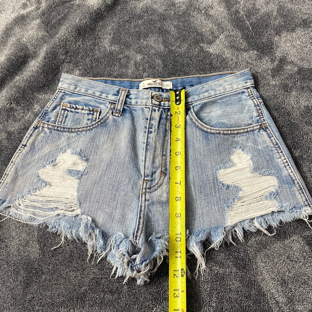 Hollister High-Rise Distressed Denim Cutoff Short Shorts - Size 3 / W26 - Picture 6 of 7